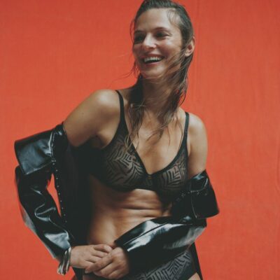 Chantelle_fall_winter_2023_large_GRAPHIC_ALLURE-COVERING_MOLDED_BRA-C21T80-COVERING_SHORTY-C21T40-011-BLACK_v1